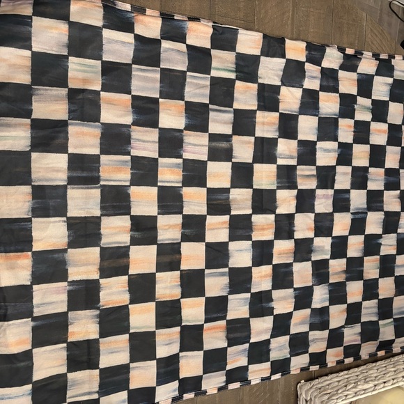 Mackenzie - Childs Christmas Frog Flag - Picture 2 of 4